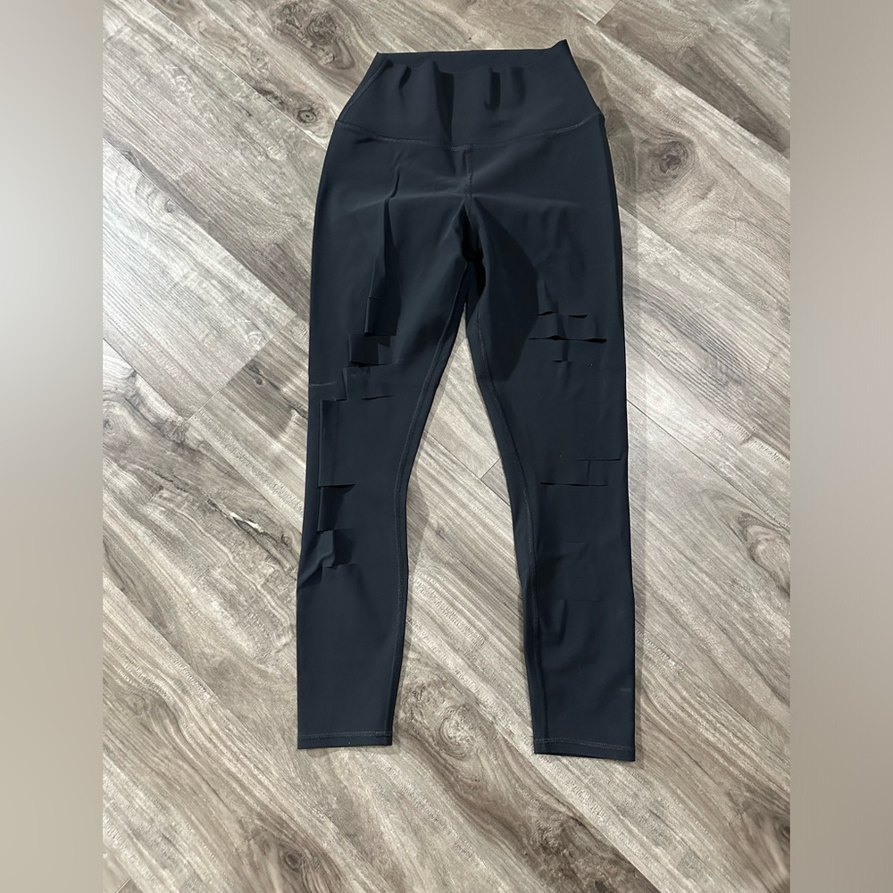 Alo Leggings